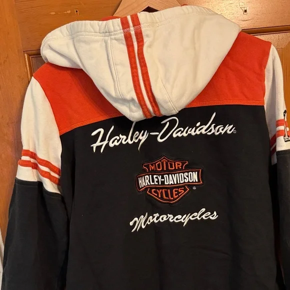 Harley-Davidson Black and Red Hoodie - Picture 6 of 7